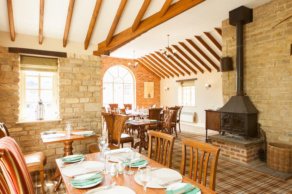 فندق The Woodhouse Arms غرانثام المظهر الخارجي الصورة